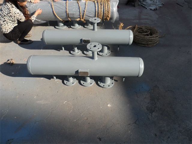 阿里蒸汽分汽缸保温
