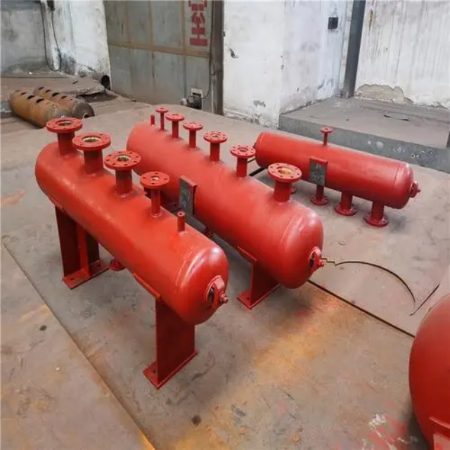 阿里分集水器安装高度